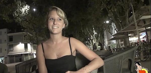  Wonderful blond slut Kelly Pix discovers what is a really good hard sex